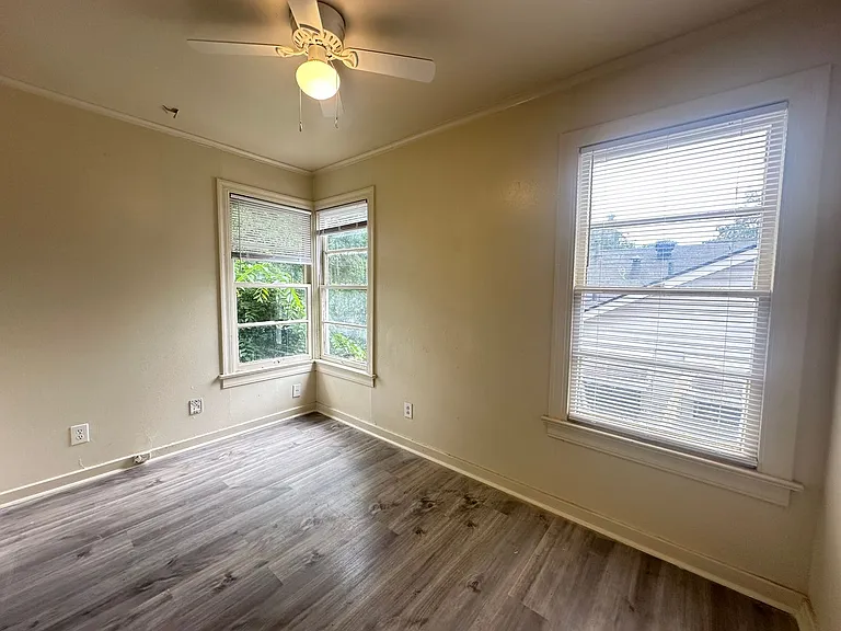 140 E Wilkinson St #142 — Photo 17