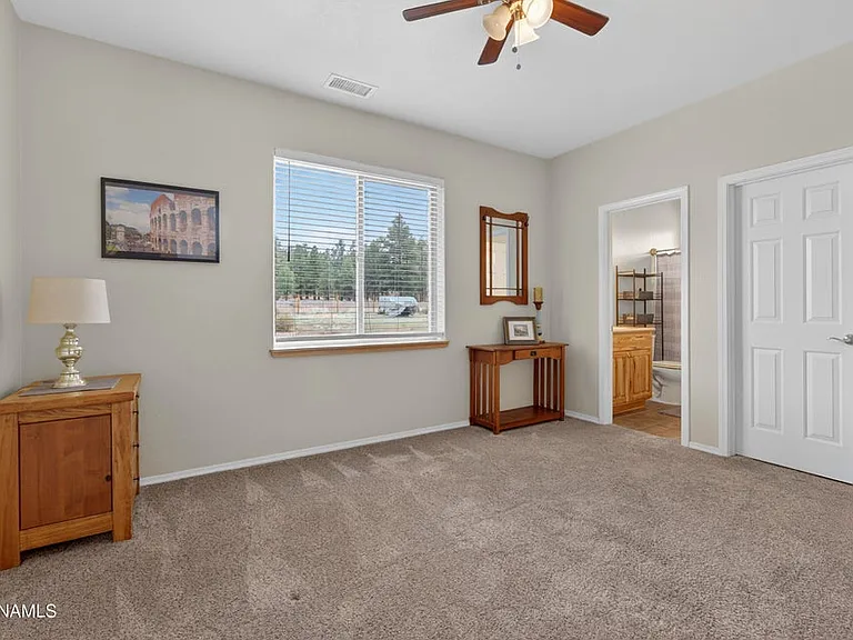 10418 Lundin Rd — Photo 11