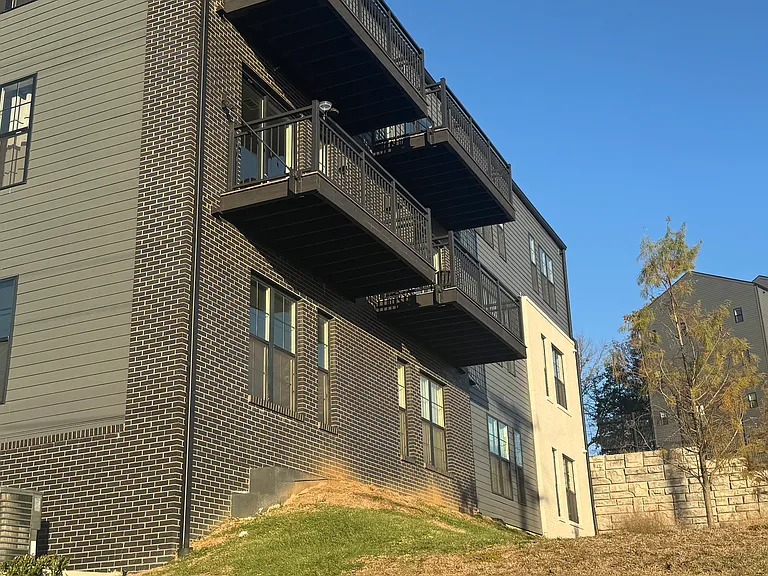 600 E Trinity Ln #114 — Photo 15