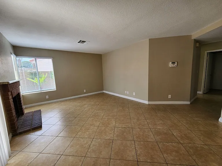 6703 Dominion Ct — Photo 13