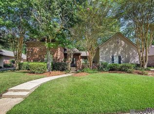 19233 Point O Woods Ct, Baton Rouge, LA 70809