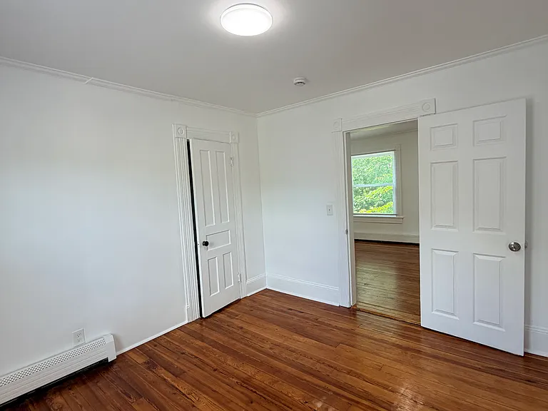35 Maud St #2 — Photo 19