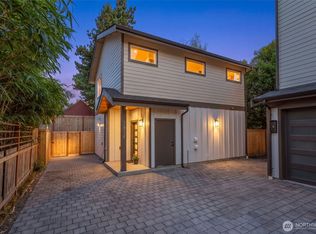 2838 NW 73rd St, Seattle, WA 98117