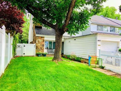 184 Forest Grn, Staten Island, NY, 10312