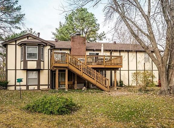 4th image of 15010 Willow Lake Ct