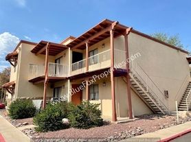 3357 N Country Club Rd