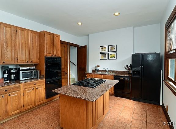 4th image of 1405 Elmwood Ave