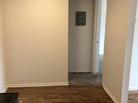 4th image of 2455 Bryant St #11034249
