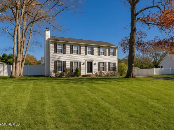 109 Foxhollow Drive, Lanoka Harbor, NJ 08734