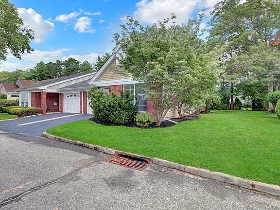 2nd image of 29 Glen Drive