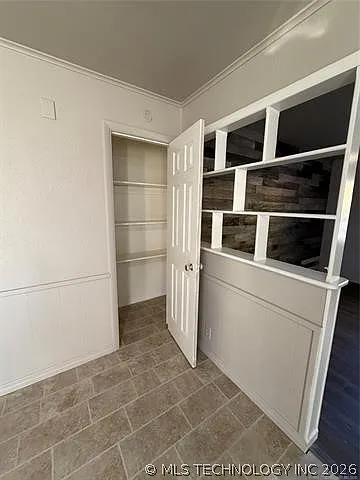 705 W Norman St — Photo 6