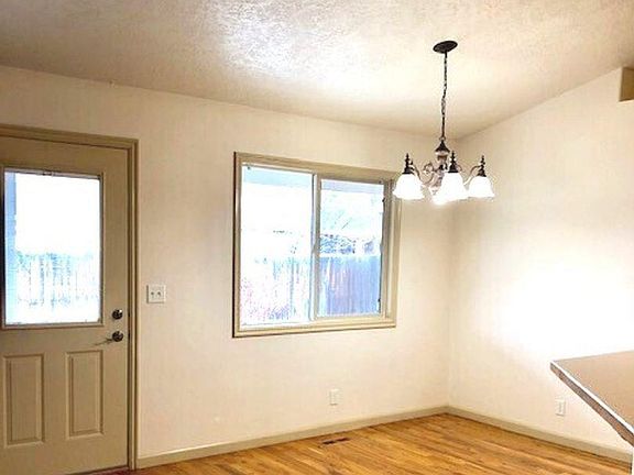 3rd image of 8414 N Dodgin Ave