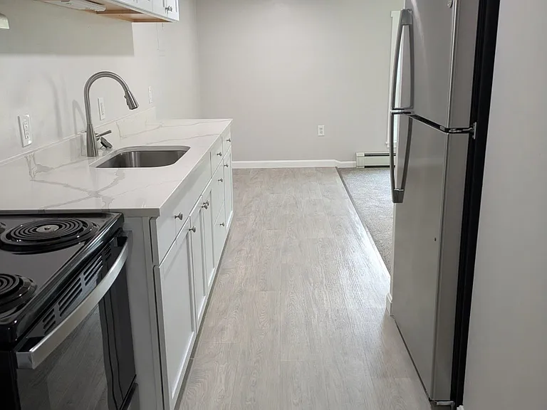 16 Jordan St #2L — Photo 5