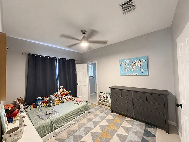 2536 Crenshaw Dr — Photo 16