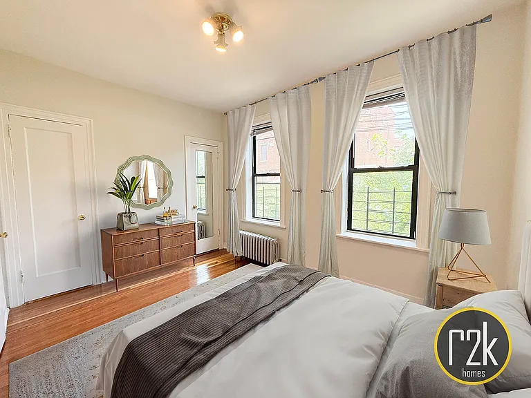 32-57 35th St #B1 — Photo 3