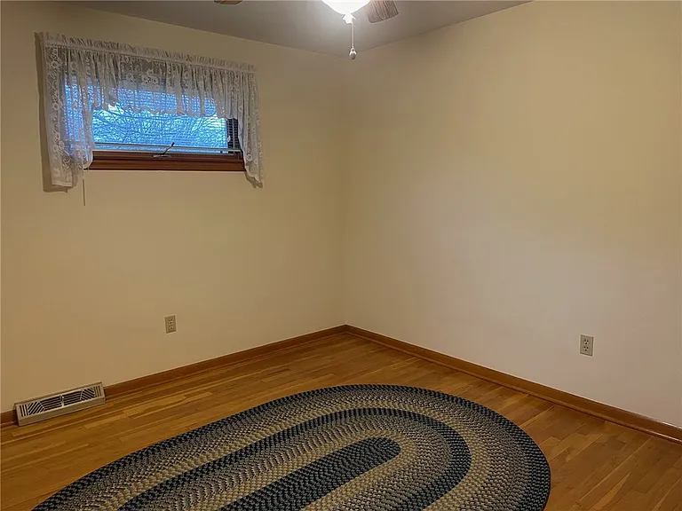 6121 Old William Penn Hwy — Photo 11