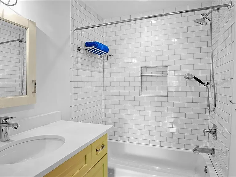 1430 Harvard Rd — Photo 24