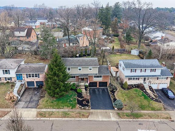 2nd image of 1013 Ligorio Ave
