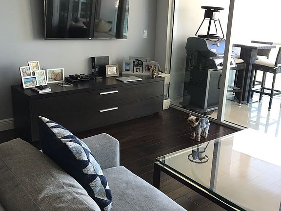 3rd image of 19400 Turnberry Way APT 1821