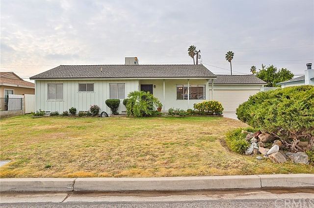 1st image of 3326 N Erwin St