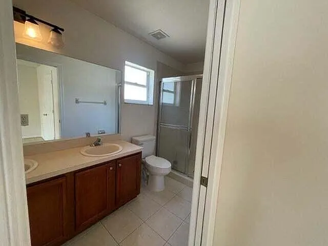 5219 Palmbrooke Cir #1 — Photo 18