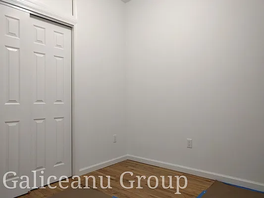 Rented by Lexington Real Estate Group | media 63