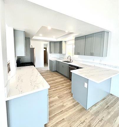4th image of 2535 Jefferson St APT 15