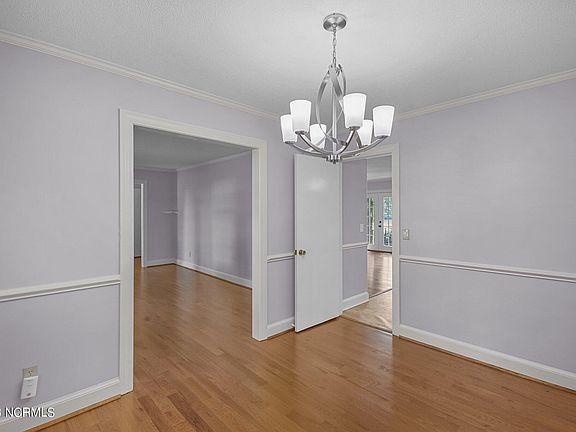 3rd image of 202 Leon Drive