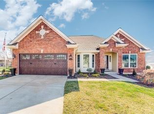 812 Victorygate Ct, Lake Saint Louis, MO 63367