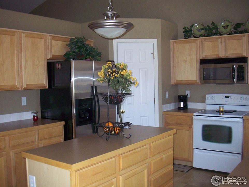 2nd image of 1704 88th Ave