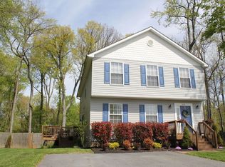 3670 Revolea Beach Rd, Middle River, MD 21220