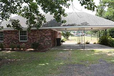 3rd image of 313 Country Club Dr