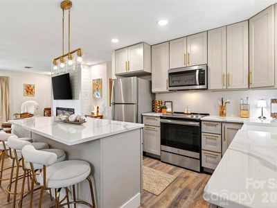 263 Fairway Ln, Spruce Pine, NC, 28777