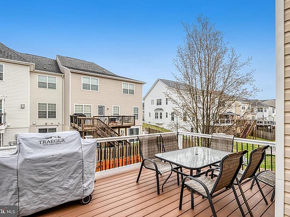 4th image of 6030 Popes Creek Pl