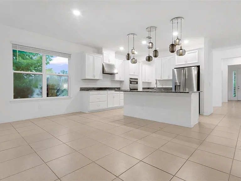 901 Sabal Breeze Ln — Photo 5