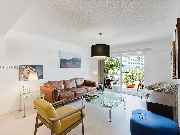 4th image of 1455 West Ave APT 603