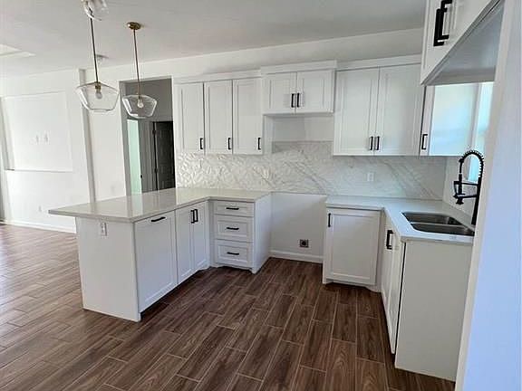 3rd image of 1000 Woodson Ave #3