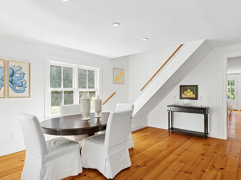 19 Gould St — Photo 8