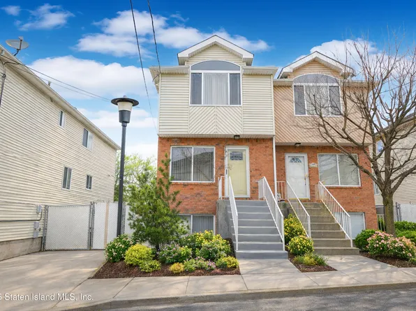 35 Bentley Ln, Staten Island, NY 10307