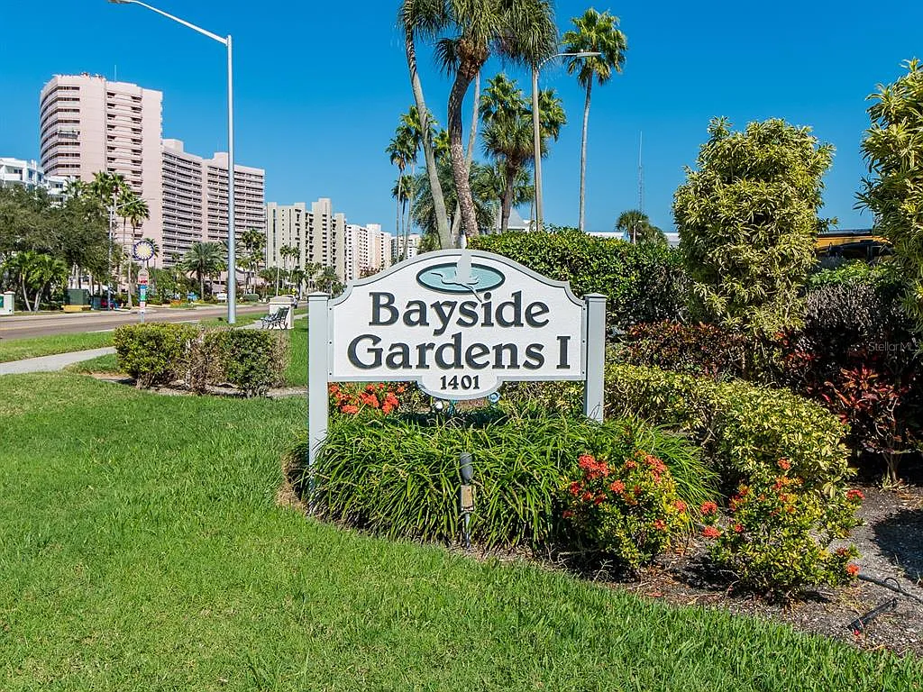 2 bed, 2.0 bath, 1118 sqft, $3,800 — Photo 2