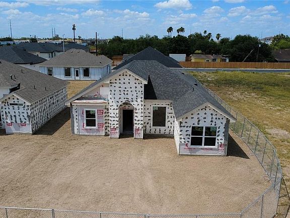 2nd image of 431 Padre Rd