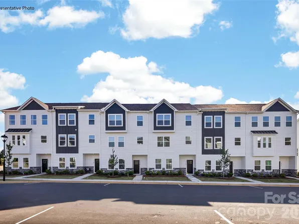 234 E Morehouse Ave, Twnh D Mooresville, NC 28117