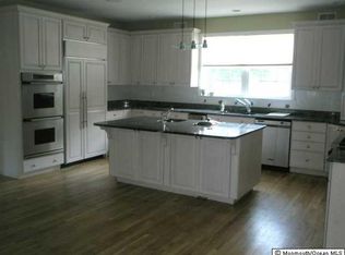 6 Chris Pl, Oakhurst, NJ 07755