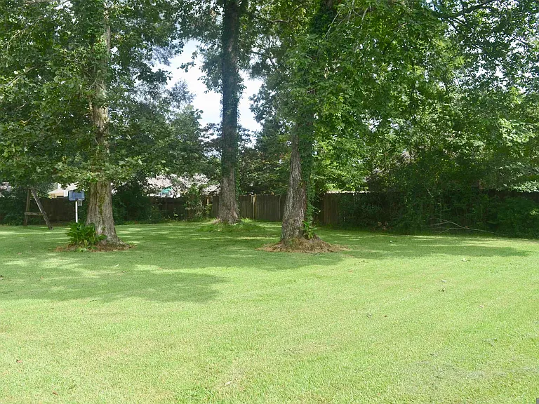 36221 Cypress Way — Photo 22