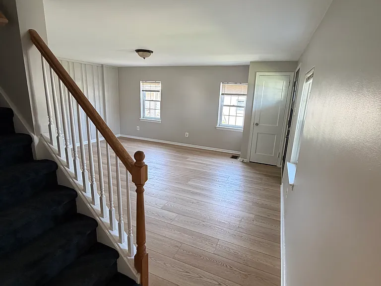 116 Redford Rd — Photo 31