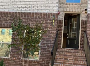 107 Grand Approach Dr, Woodstock, GA 30188