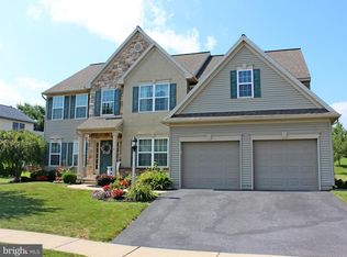 2 Shawn Dr, Denver, PA 17517