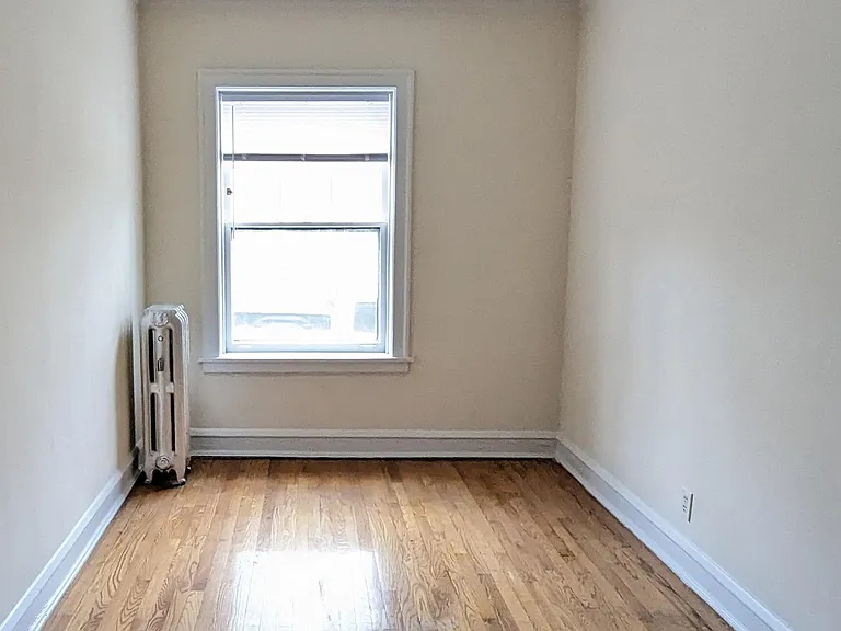 2721 N Kostner Ave #1 — Photo 9