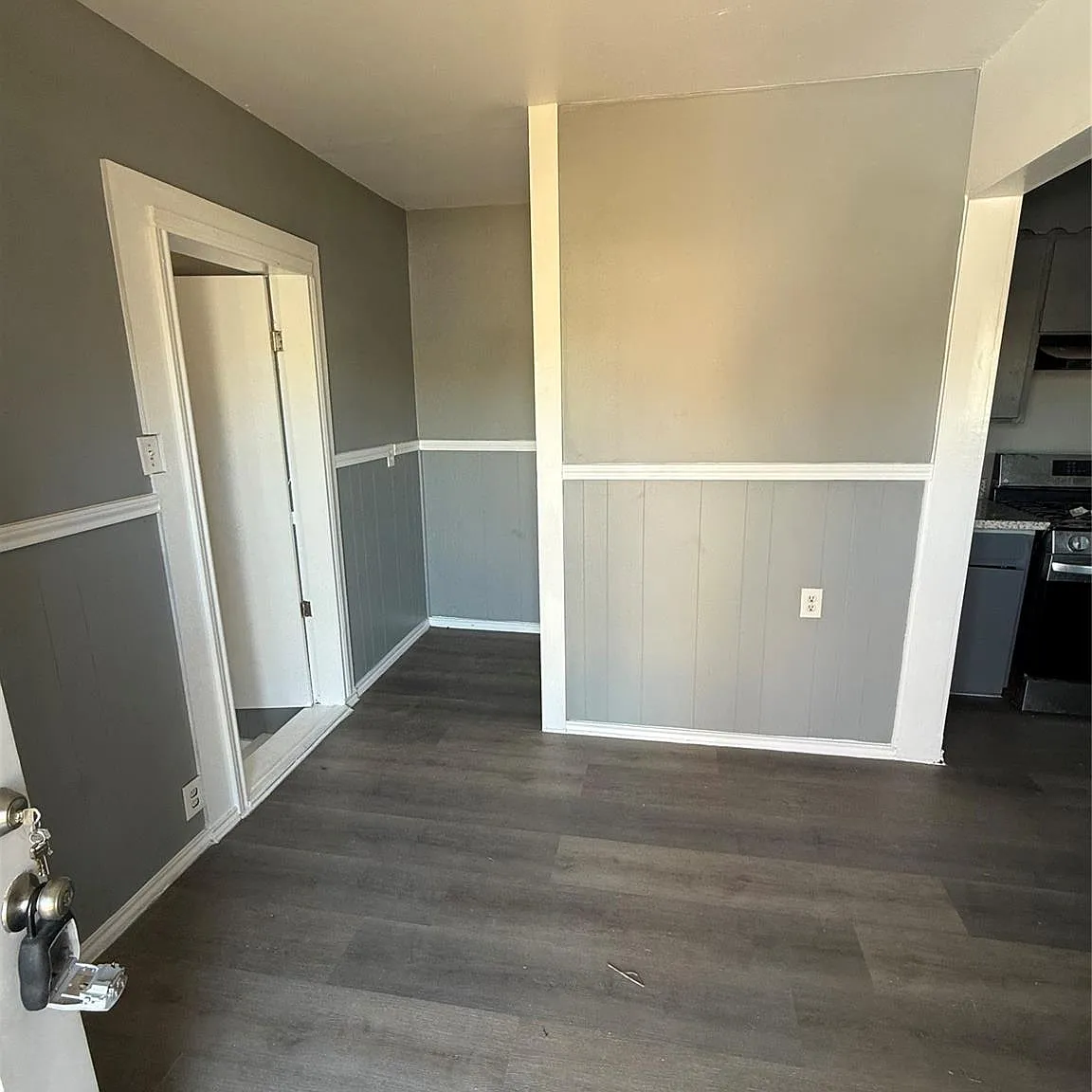 4 bed, 2.0 bath, 2440 sqft, $1,750 — Photo 3