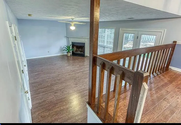 10760 Mortons Xing — Photo 5
